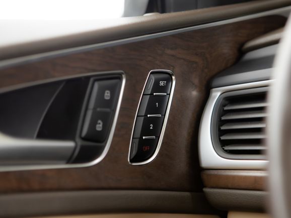 Audi A6, Вариатор, 2014 фото 14