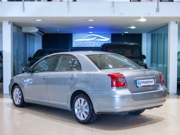 Toyota Avensis, АТ, 2008 фото 6
