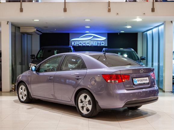 Kia Cerato, АТ, 2012 фото 6