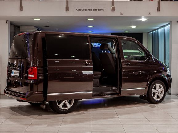 Volkswagen Multivan, Робот, 2012 фото 1