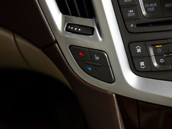 Cadillac SRX, АТ, 2011 фото 2