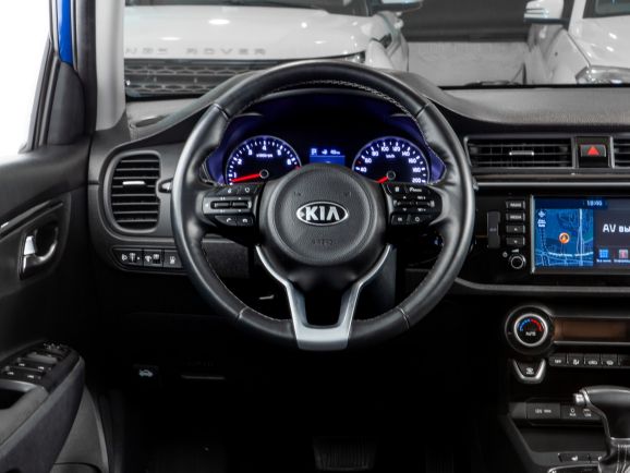 Kia Rio X-Line, АТ, 2020 фото 9