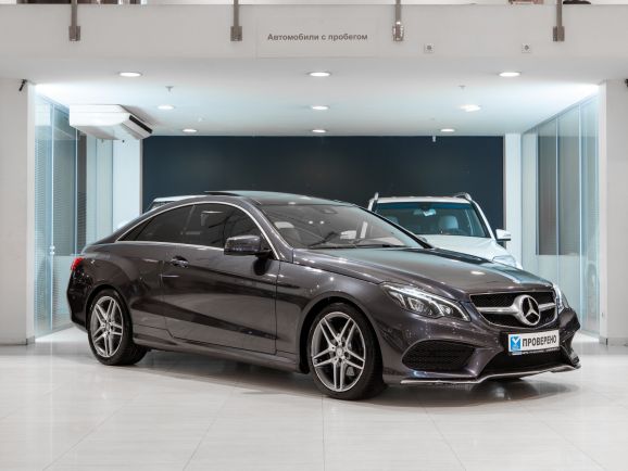 Mercedes-Benz E-класс, АТ, 2015 фото 5