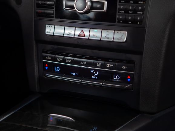 Mercedes-Benz E-класс, АТ, 2015 фото 15