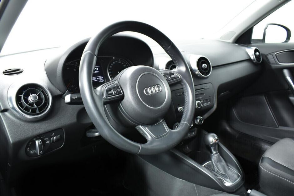 Audi A1, 1.4 л, Робот, 2014 фото 7