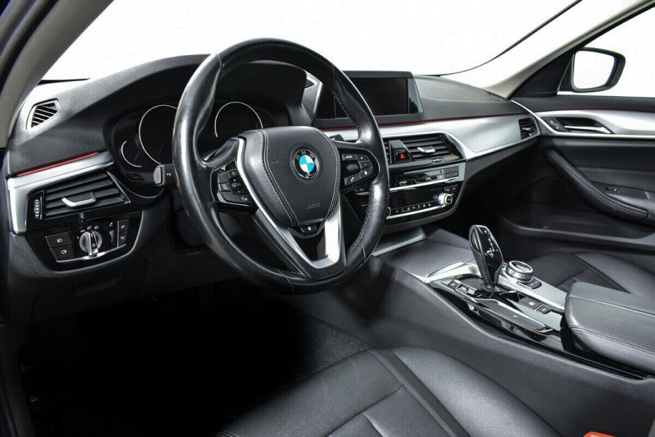 BMW 5 серии, 2.0 л, АТ, 2017 фото 7