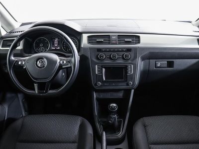 Volkswagen Caddy, 1.6 л, МКПП, 2015 фото 8