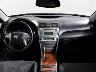 Toyota Camry, 2.4 л, АКПП, 2008 фото 8