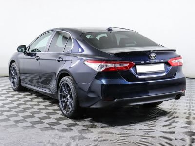 Toyota Camry, 2.5 л, АКПП, 2018 фото 5