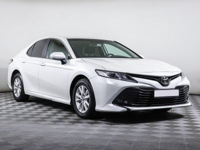 Toyota Camry, 2.0 л, CVT, 2020 фото 4