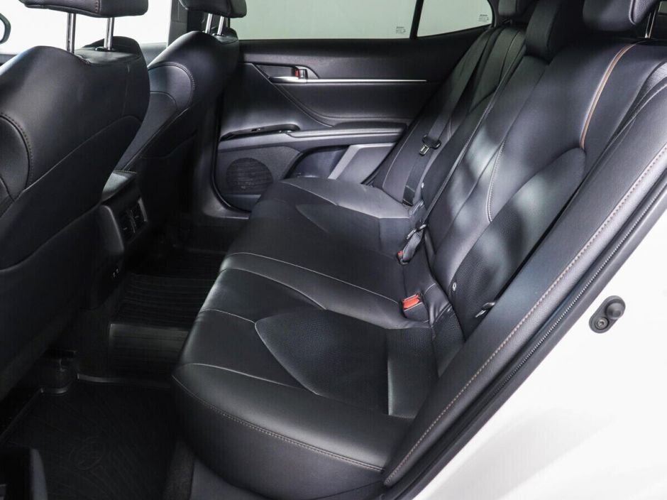 Toyota Camry, 2.0 л, Вариатор, 2020 фото 1