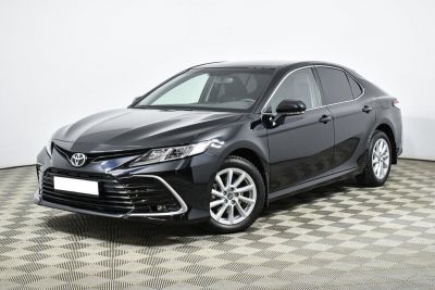 Toyota Camry, 2.0 л, CVT, 2021 фото 3