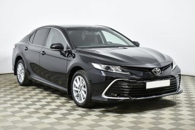 Toyota Camry, 2.0 л, CVT, 2021 фото 4