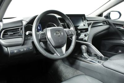 Toyota Camry, 2.0 л, CVT, 2021 фото 7