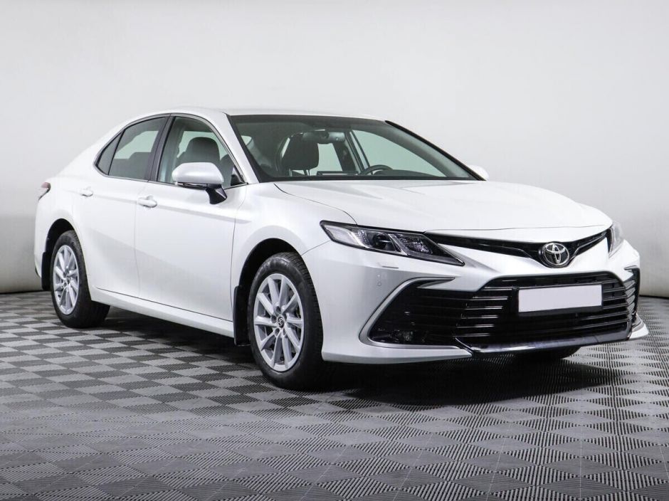 Toyota Camry, 2.0 л, Вариатор, 2021 фото 4