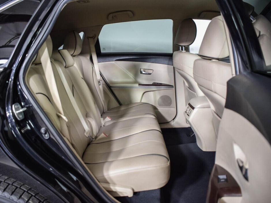 Toyota Venza, 2.7 л, АТ, 2014 фото 1