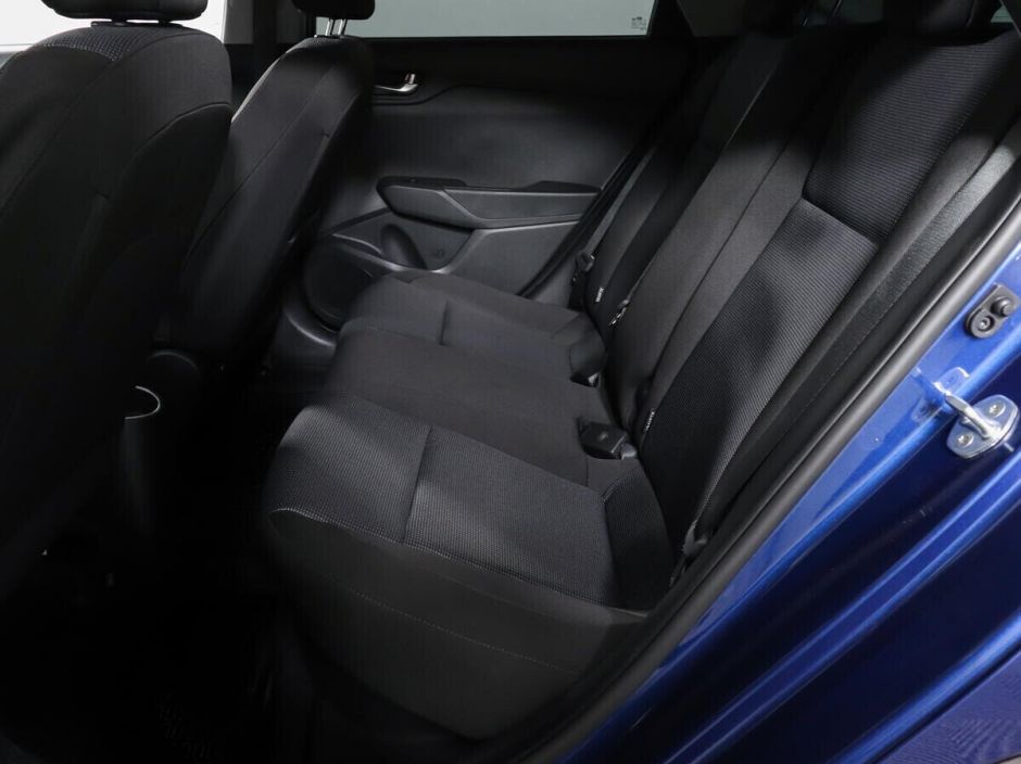 Hyundai Solaris, 1.6 л, АТ, 2021 фото 2