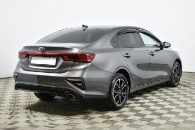 Kia Cerato, 2.0 л, АКПП, 2019 фото 6