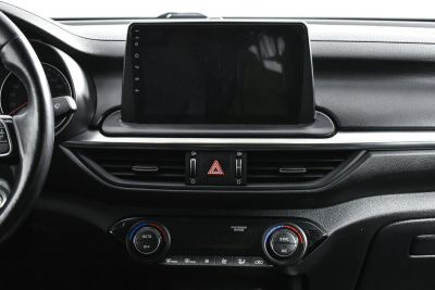 Kia Cerato, 2.0 л, АКПП, 2019 фото 9