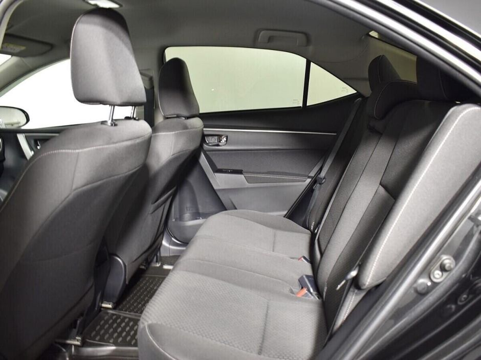 Toyota Corolla, 1.6 л, Вариатор, 2016 фото 1