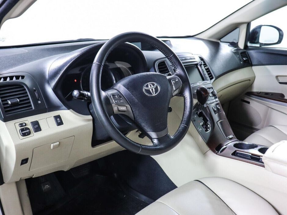 Toyota Venza, 3.5 л, АТ, 2010 фото 7