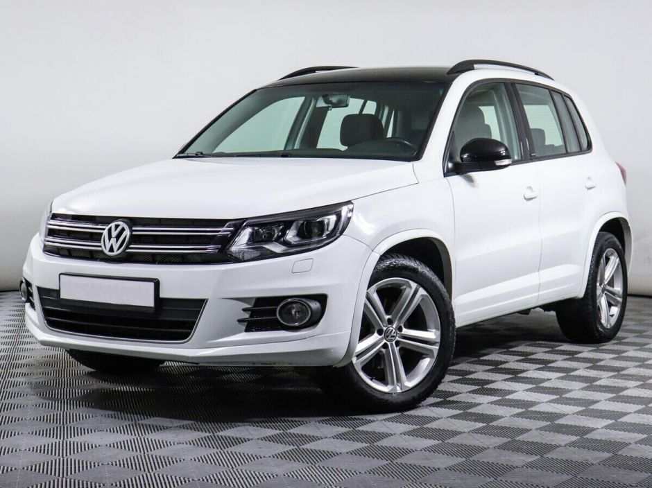 Volkswagen Tiguan, 2.0 л, АТ, 2015 фото 3