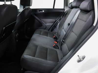 Volkswagen Tiguan, 2.0 л, АКПП, 2015 фото 1