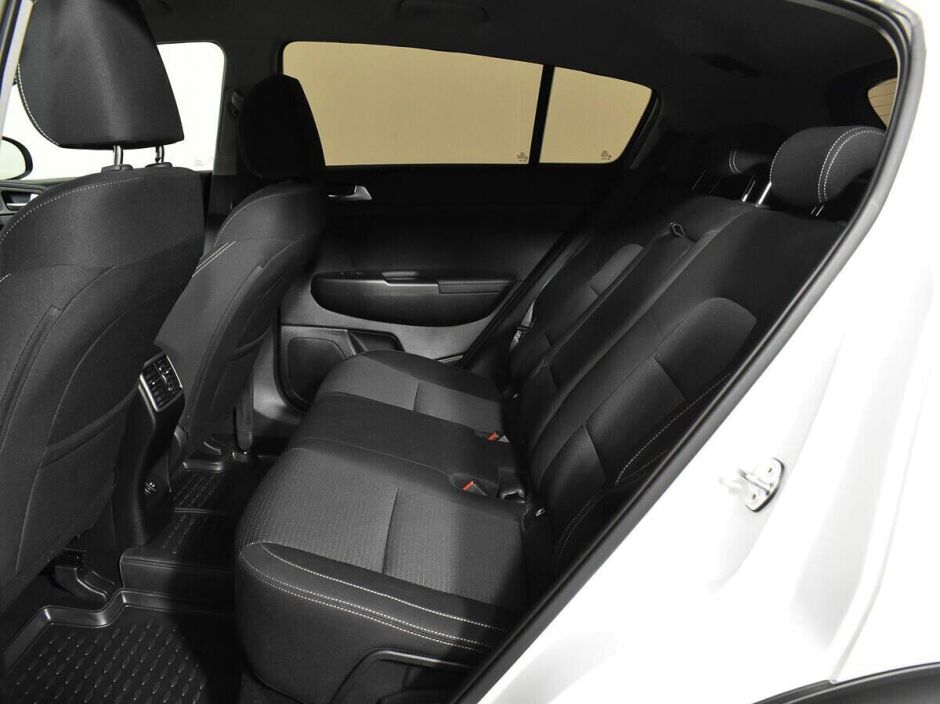 Kia Sportage, 2.4 л, АТ, 2020 фото 1