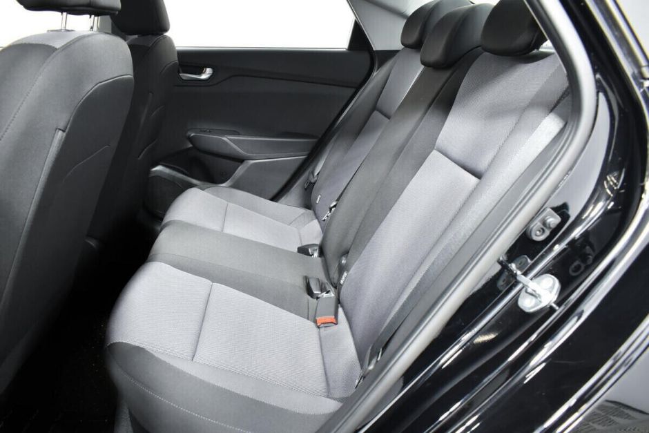 Hyundai Solaris, 1.6 л, АТ, 2021 фото 1