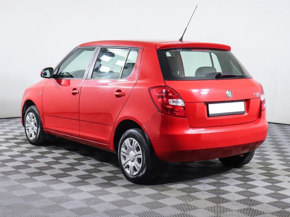 Skoda Fabia, 1.6 л, АТ, 2012 фото 5