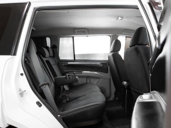 Mitsubishi Pajero Sport, АТ, 2015 фото 2