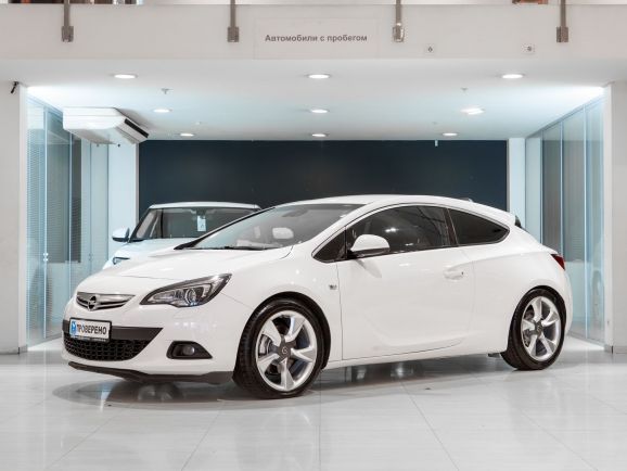 Opel Astra GTC, АТ, 2013 фото 3