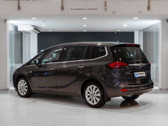 Opel Zafira, АТ, 2013 фото 6