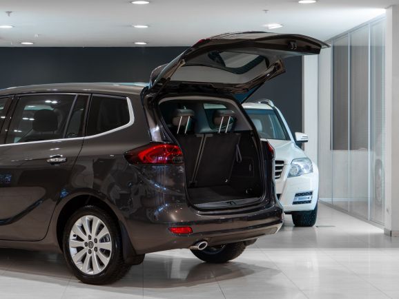 Opel Zafira, АТ, 2013 фото 1