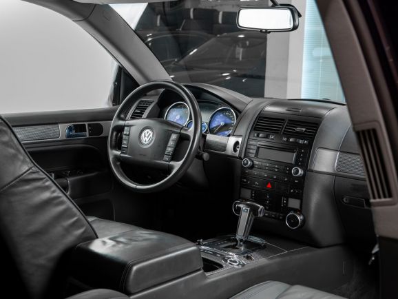 Volkswagen Touareg, АТ, 2008 фото 7