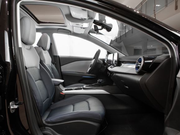 Chevrolet Monza, Робот, 2023 фото 17