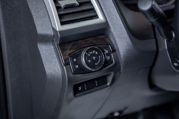 Ford Explorer, АТ, 2012 фото 16