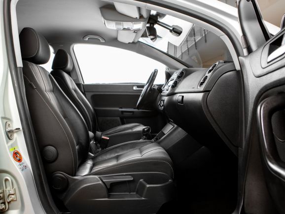 Volkswagen Golf Plus, Робот, 2012 фото 11