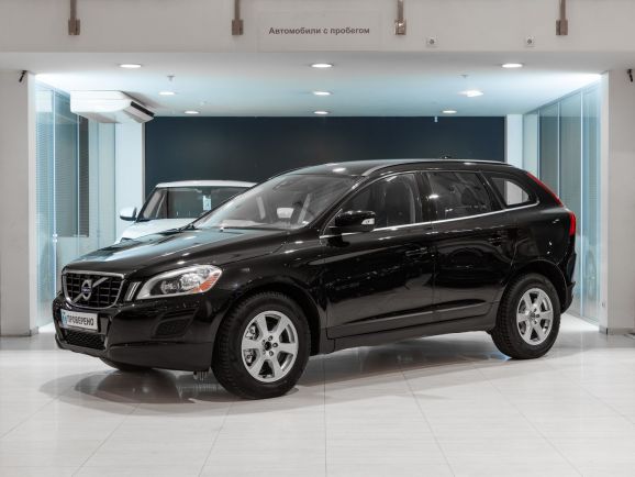 Volvo XC60, АТ, 2012 фото 3