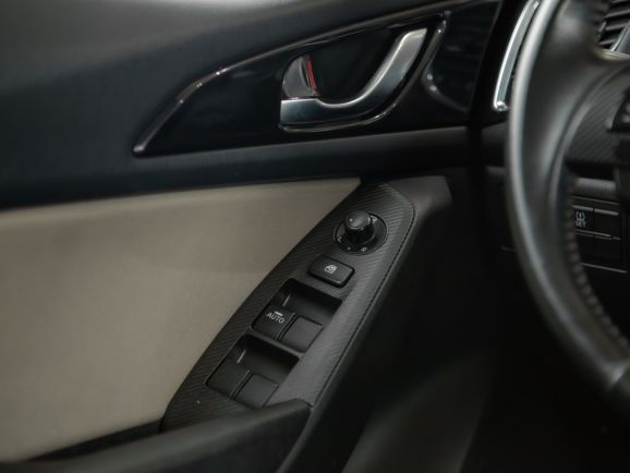 Mazda 3, АТ, 2014 фото 10