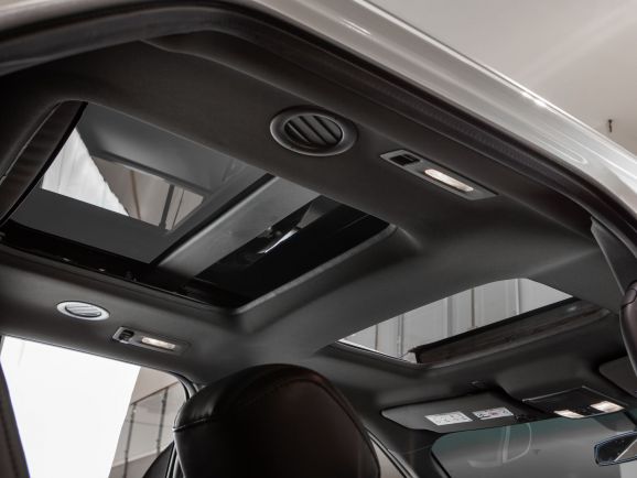 Ford Explorer, АТ, 2012 фото 9