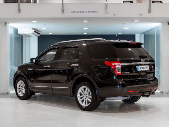 Ford Explorer, АТ, 2012 фото 6