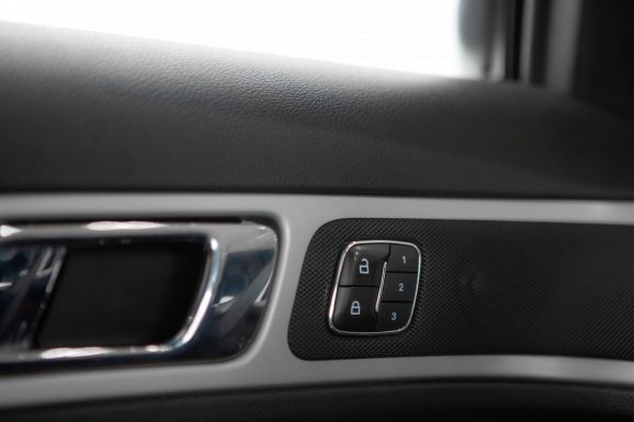 Ford Explorer, АТ, 2012 фото 13