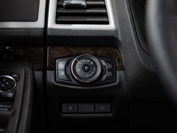 Ford Explorer, АТ, 2012 фото 15