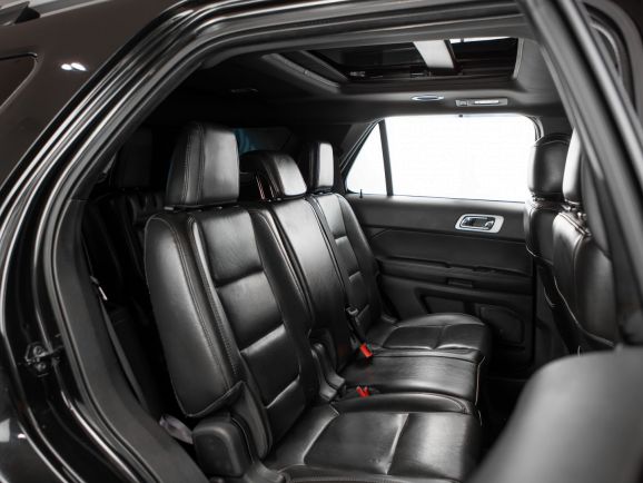Ford Explorer, АТ, 2012 фото 1