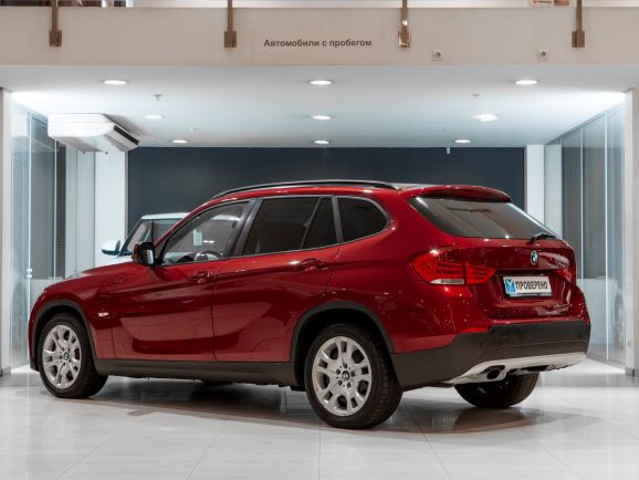 BMW X1, АТ, 2011 фото 6