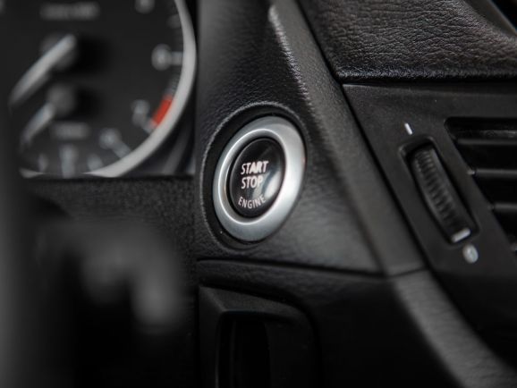 BMW X1, АТ, 2011 фото 10