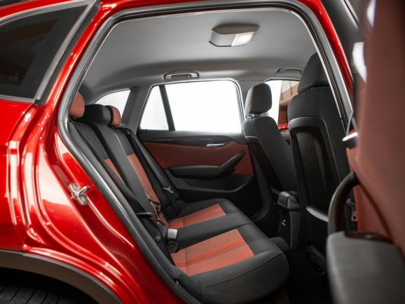 BMW X1, АТ, 2011 фото 16