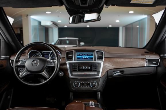 Mercedes-Benz M-класс, АТ, 2013 фото 11