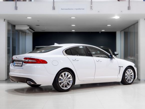 Jaguar XF, АТ, 2012 фото 4